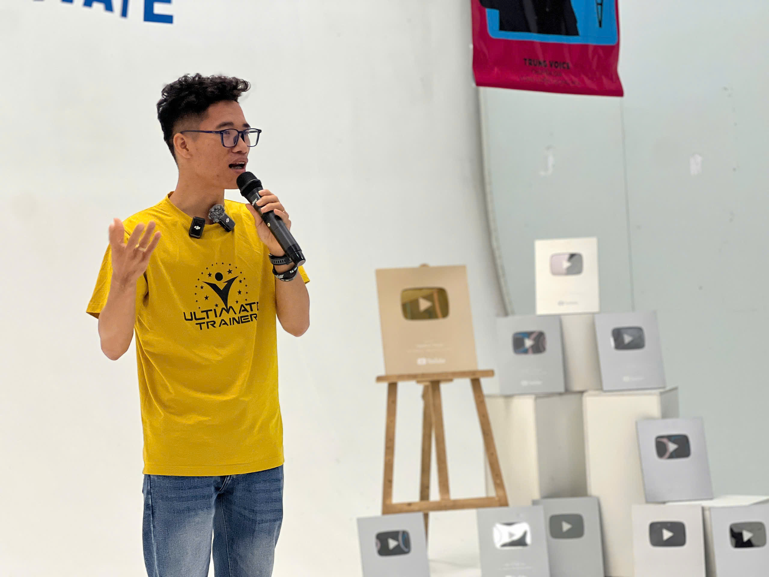 cải thiện giọng chua chói